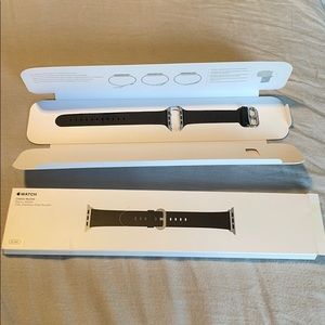 Apple Watch Classic Buckle black leather band